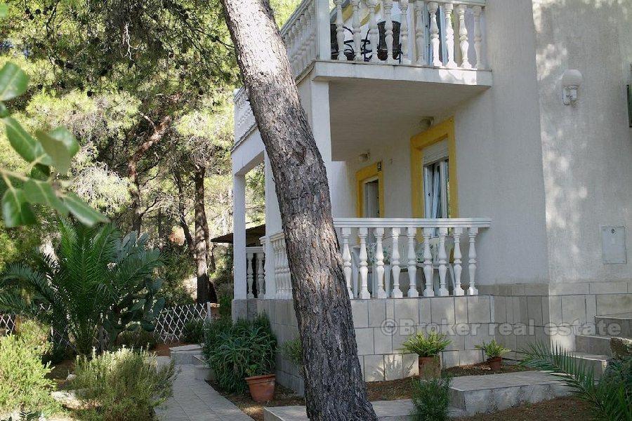 Detached house in a quiet location, for sale