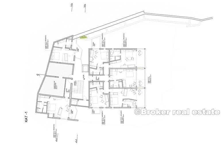 Современный отель в первом ряду от моря, на продажу