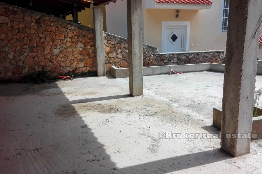 Samostojeća kuća, uz more, prodaja