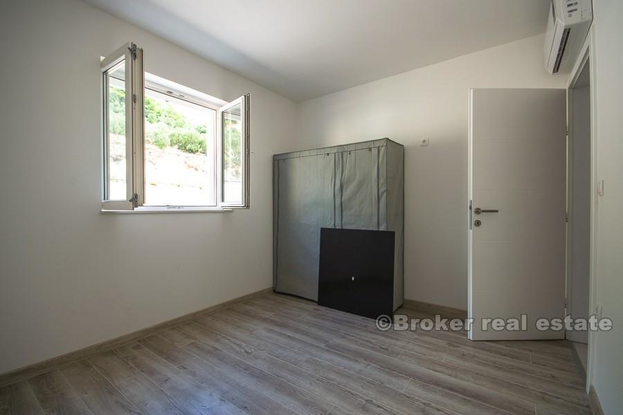 Dwupoziomowy apartament z widokiem na morze, na sprzedaż