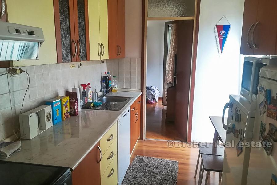 Three bedroom apartment in Trstenik, for sale