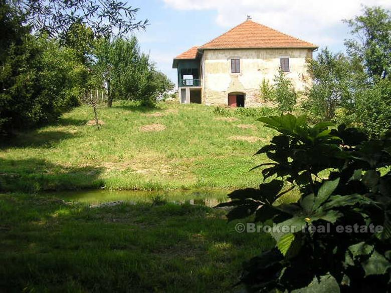 Maison au calme, à vendre