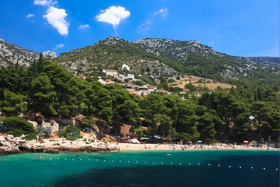 Casa in pietra con vista mare, in vendita