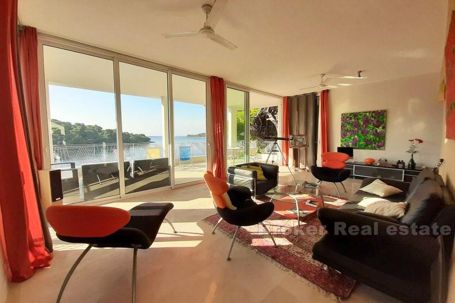 House, second row from the sea, for sale.