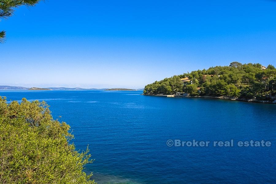 Terrain à bâtir près de la mer, à vendre