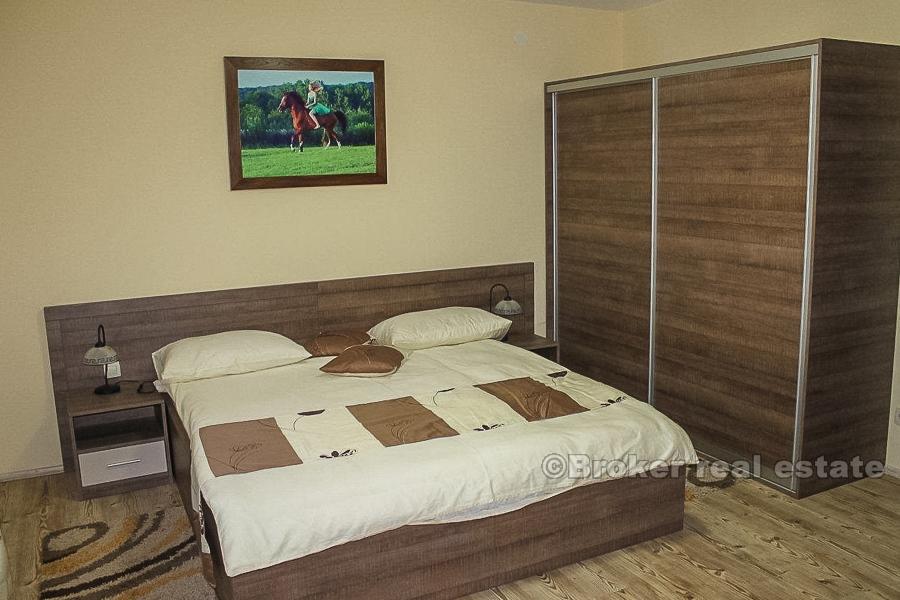 Komplex für den ländlichen Tourismus in einem kleinen Ort zum Verkauf