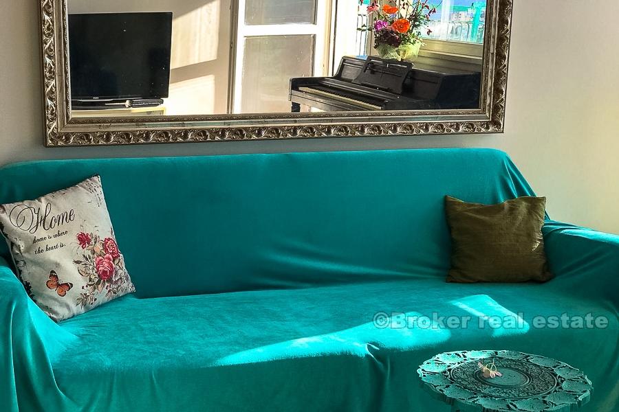 Zwei-Zimmer-Wohnung, Meerblick, zu verkaufen