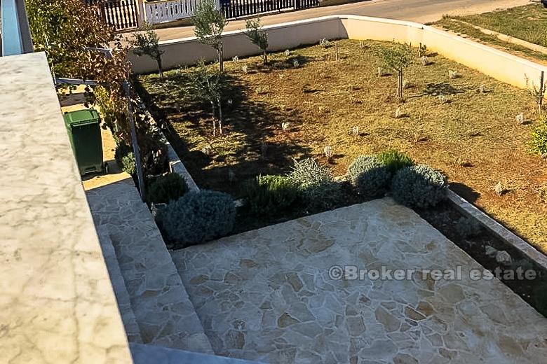 Detached house with the sea view, for sale