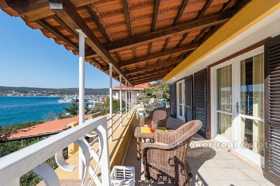 Charming house first row to the sea, for sale