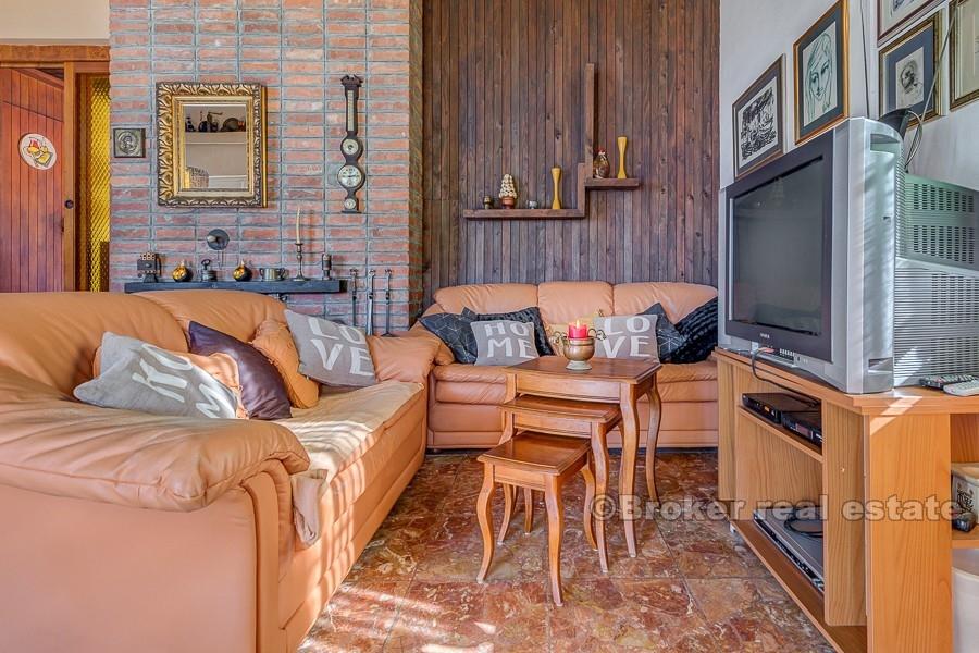 Charming house first row to the sea, for sale