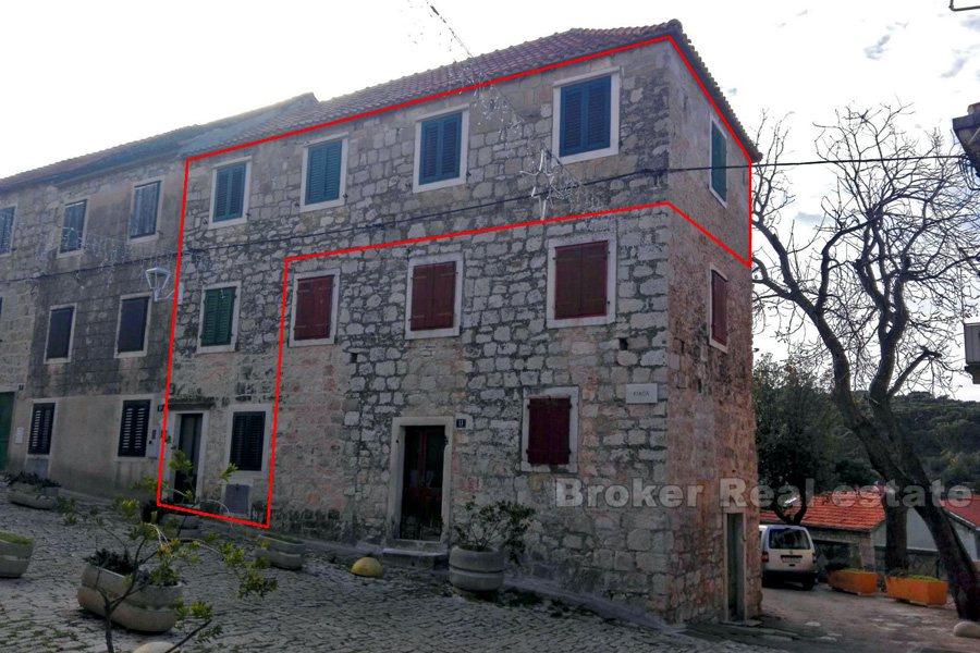 Autentica casa in pietra di fila