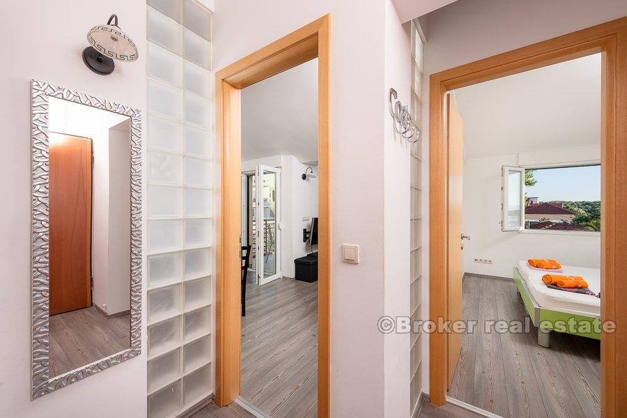 Appartamento con due camere da letto, in vendita