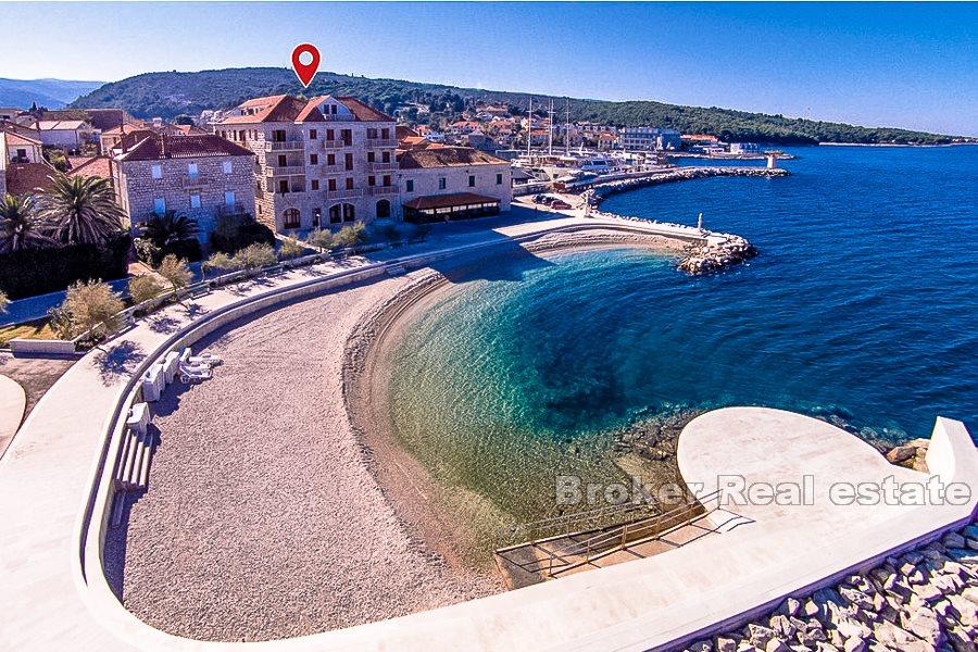 Appartement d'une chambre, première rangée de la mer