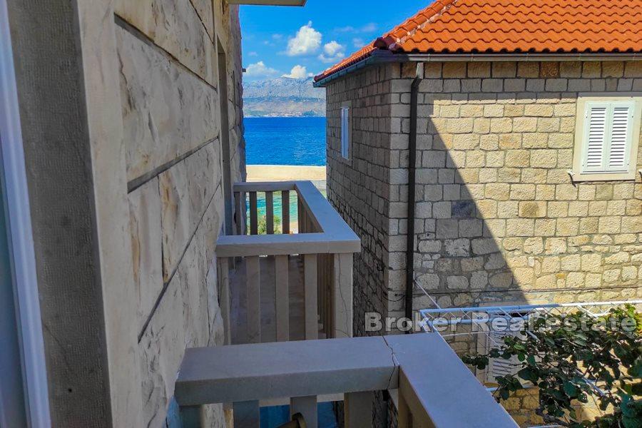 Appartement d'une chambre, première rangée de la mer