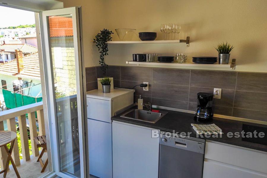 Appartement d'une chambre, première rangée de la mer