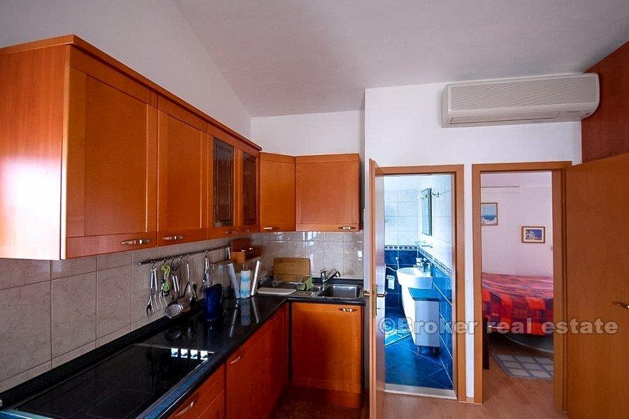 Apartmán s jednou ložnicí s výhledem na moře, k prodeji