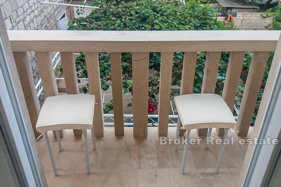 Studio lägenhet, första raden till havet