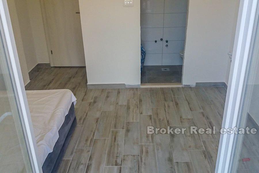 Studio apartment, first row to the sea