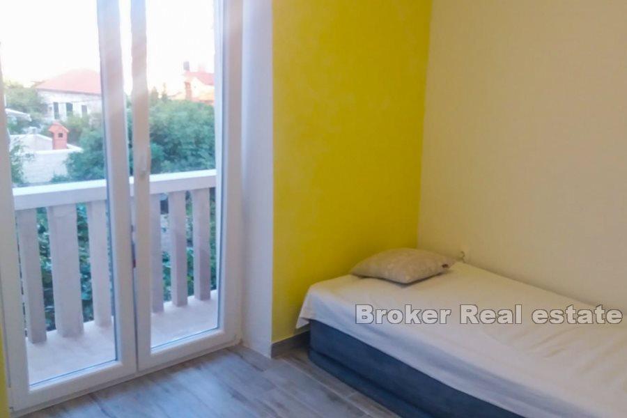 Studio apartment, first row to the sea