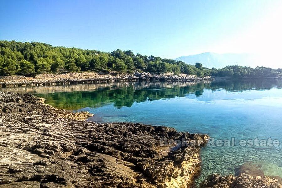 Agricultural land by the sea, for sale