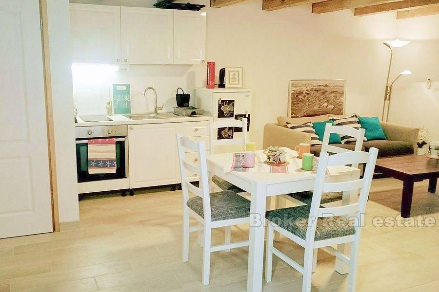 Varos, one bedroom apartment in old center