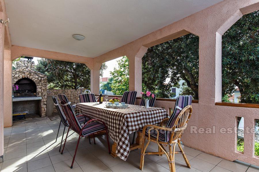 Dom wolnostojący z pięknym widokiem na morze, na sprzedaż