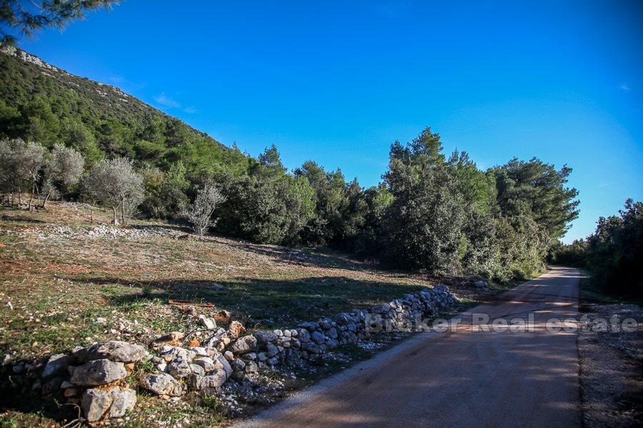 Building land plot by the sea, for sale
