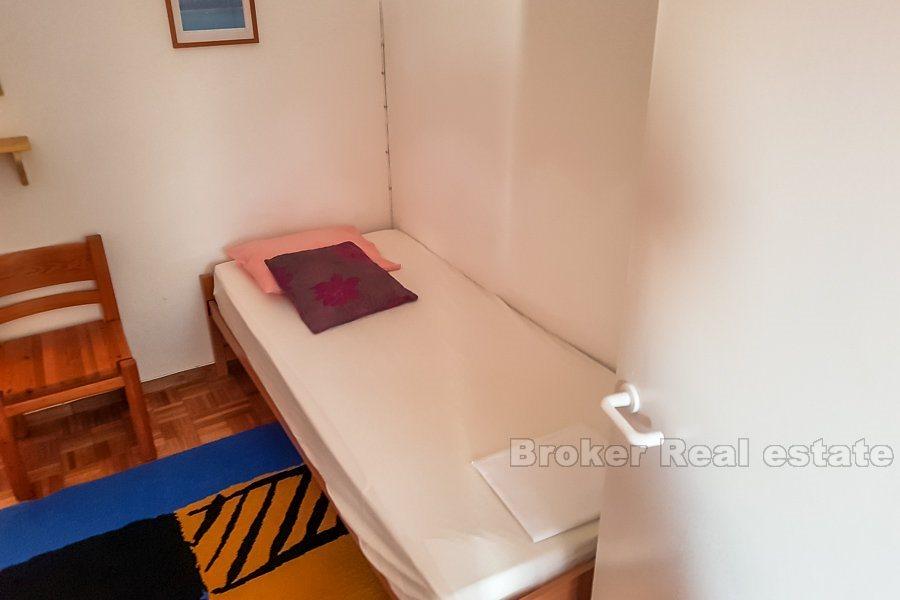 Charming house with pool, for sale