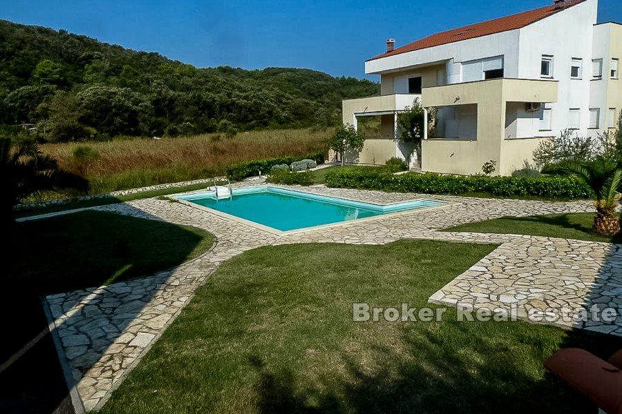 Two-storey apartment, fully furnished, for sale