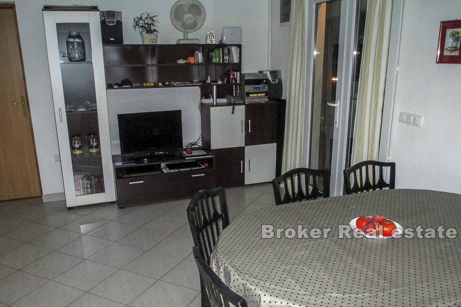 Detached house with the sea view, on sale