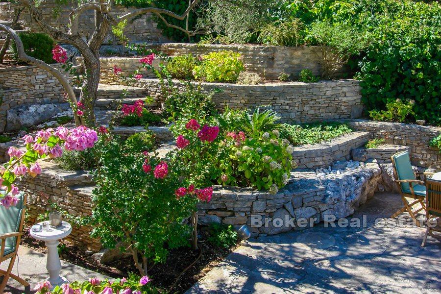 Charming house near the sea