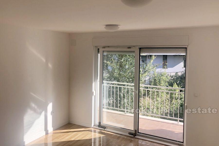 Sukoišan, schöne Studio-Wohnung