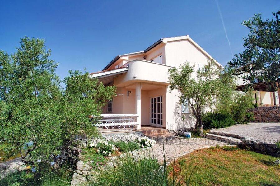 Casa in una posizione tranquilla