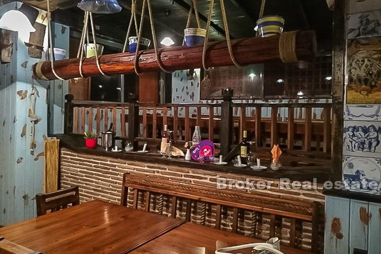 Частный дом у моря, на продажу