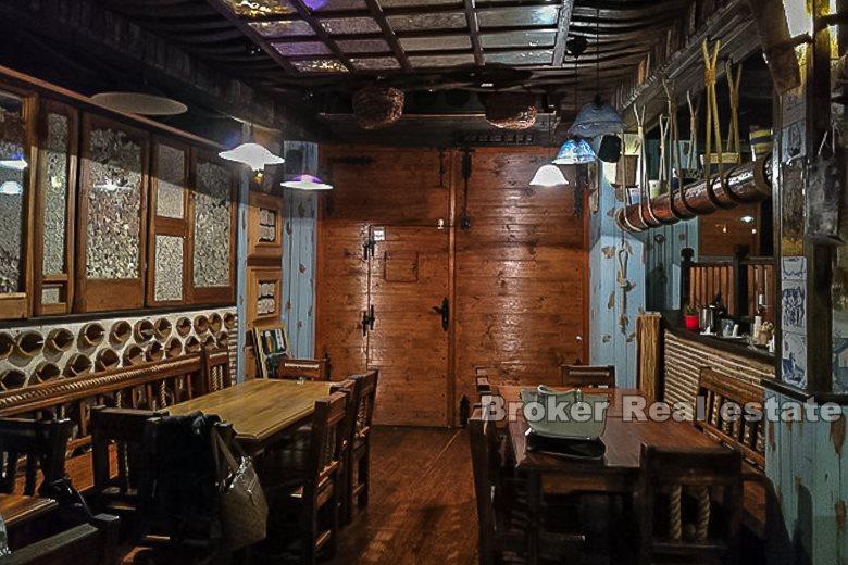 Частный дом у моря, на продажу