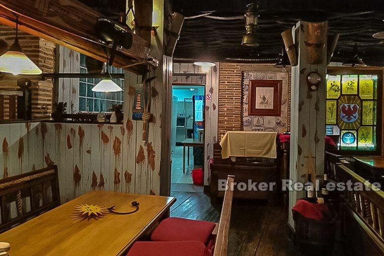 Частный дом у моря, на продажу