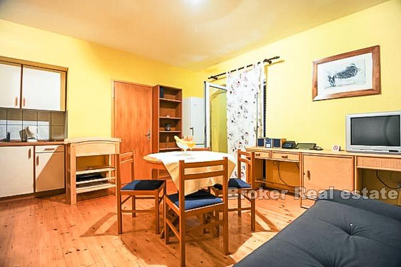 Dom wolnostojący nad morzem, na sprzedaż