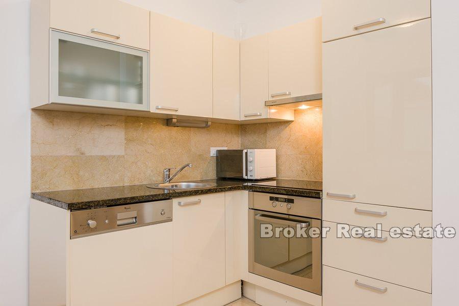 Appartements avec piscine et vue mer