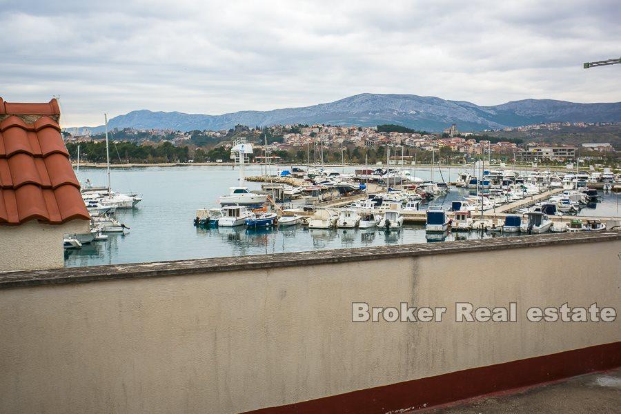 Semi-detached house near the sea, for sale