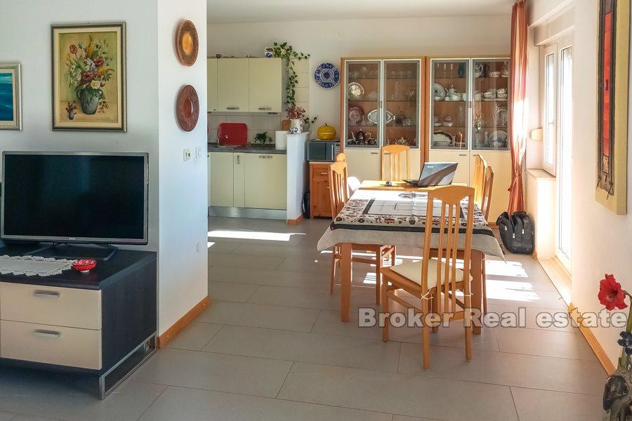 Luxury apartment with sea view, Meje