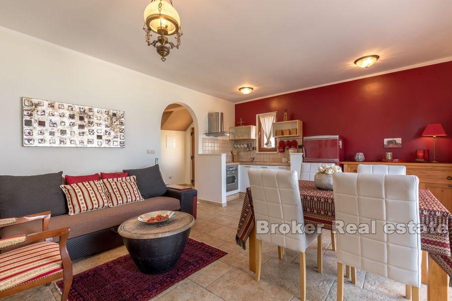 Dům v řadě, druhá linie od moře