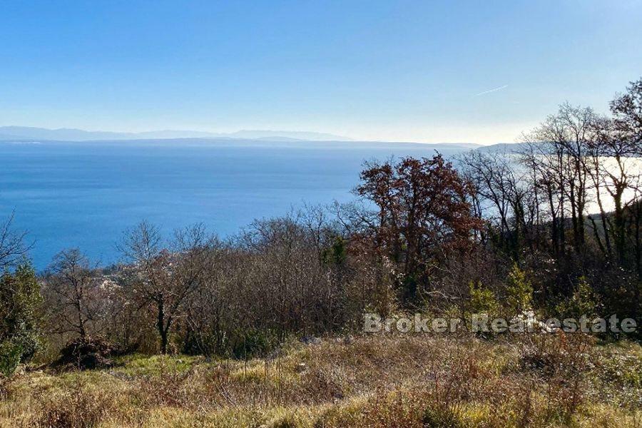 Building land with sea view