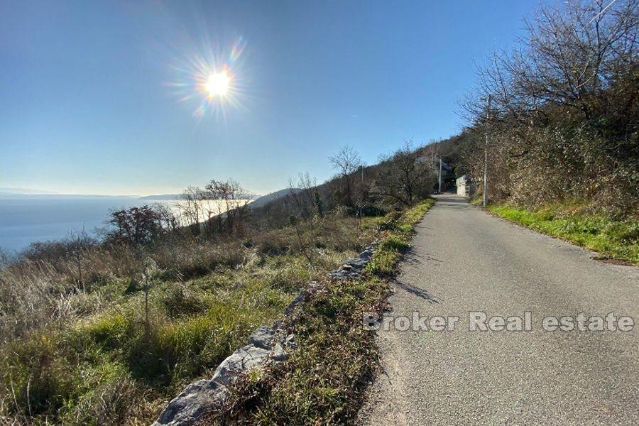 Building land with sea view