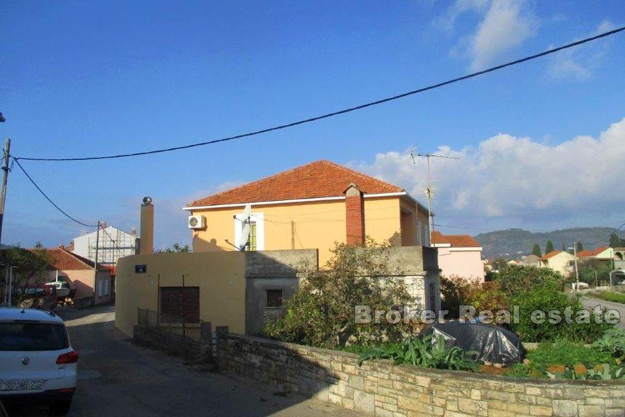Semi-detached house on two floors