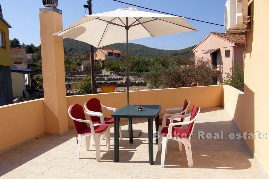 Парный дом на двух этажах