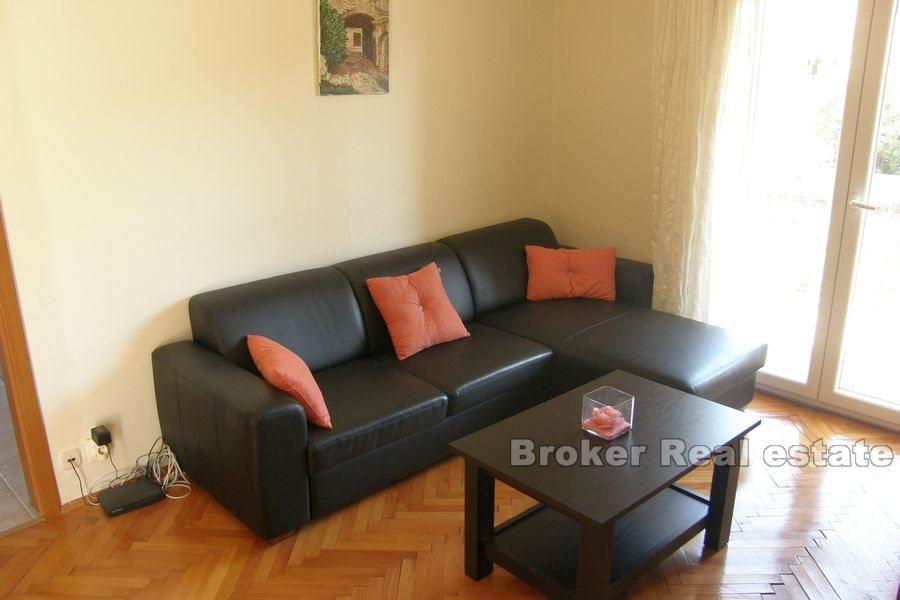 Парный дом на двух этажах