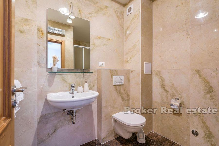 Leilighet med havutsikt