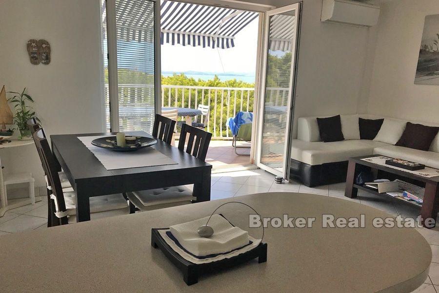 Appartement moderne avec vue mer