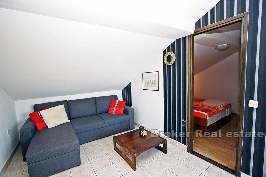 Tomannsbolig med tre leiligheter