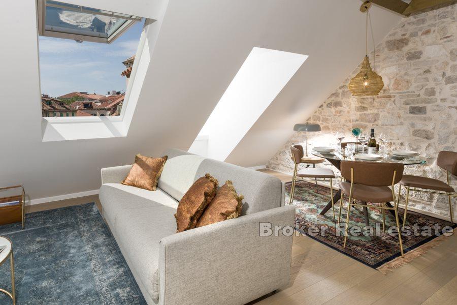 Luxury one bedroom apartment in the Palace